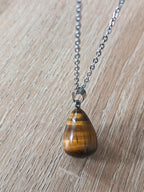 Collier Œil de Tigre Pendentif Goutte Grade AA - Pierre Naturelle Protection