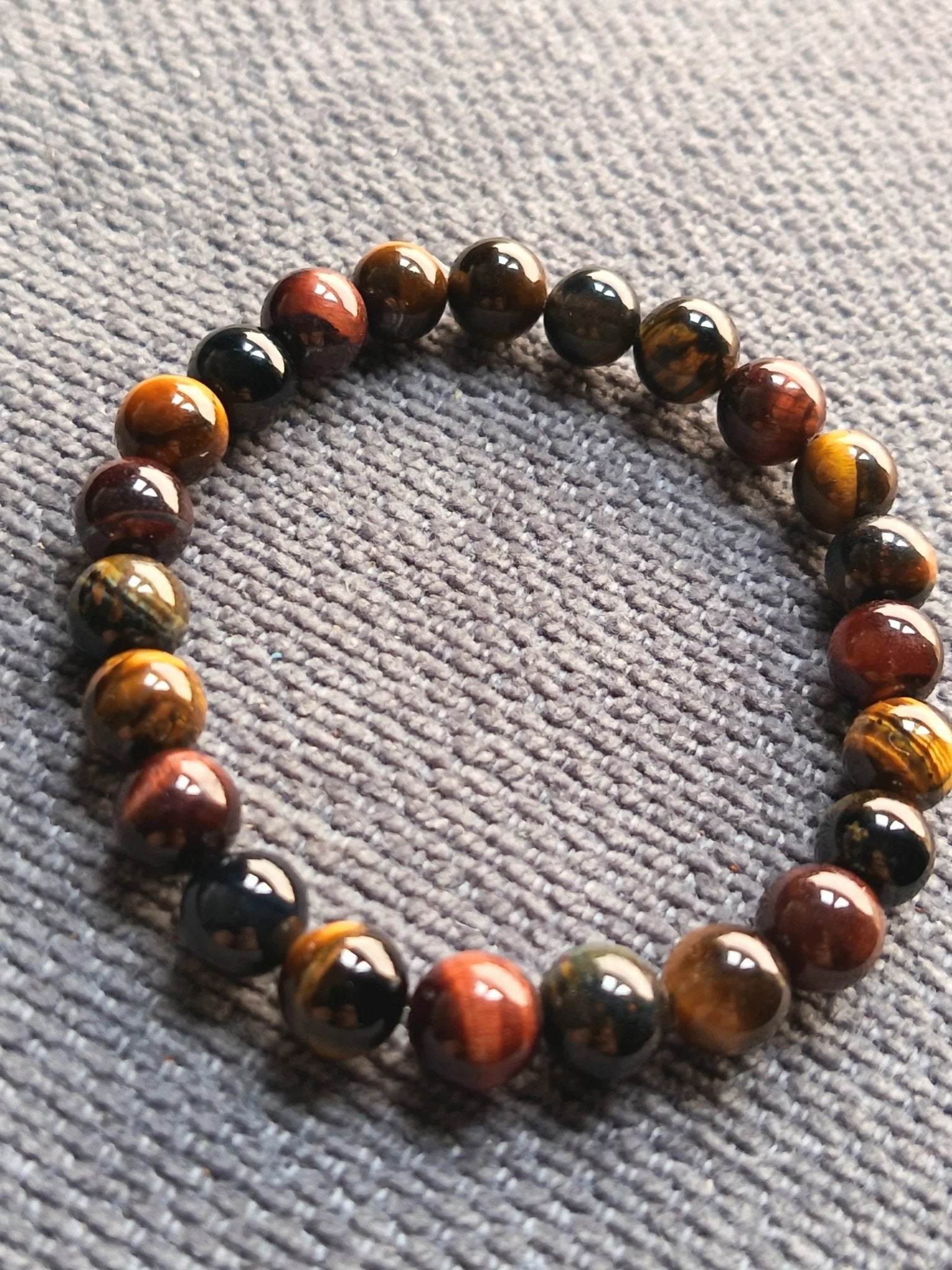 Bracelet Trio Œil de Tigre, Taureau et Faucon - Perles Naturelles - Bijouxlithotresors